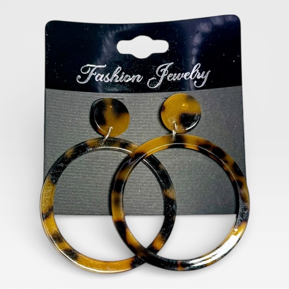 Jewelry - Tortoise Shell Hoop Earrings